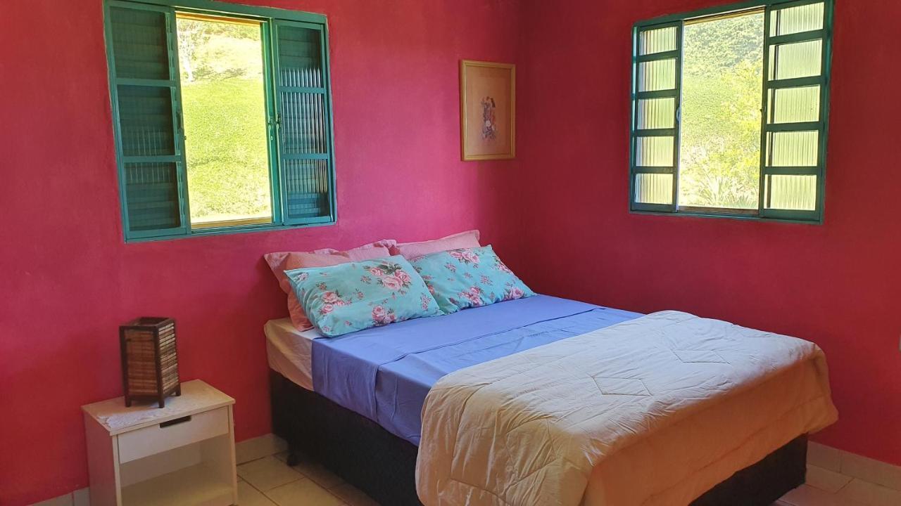 Casa Na Montanha A 500 Metros Da Pedra Do Bau Appartement São Bento do Sapucaí Buitenkant foto